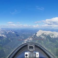 Verortung via Georeferenzierung der Kamera: Aufgenommen in der Nähe von Gemeinde Mautern in der Steiermark, 8774, Österreich in 2500 Meter